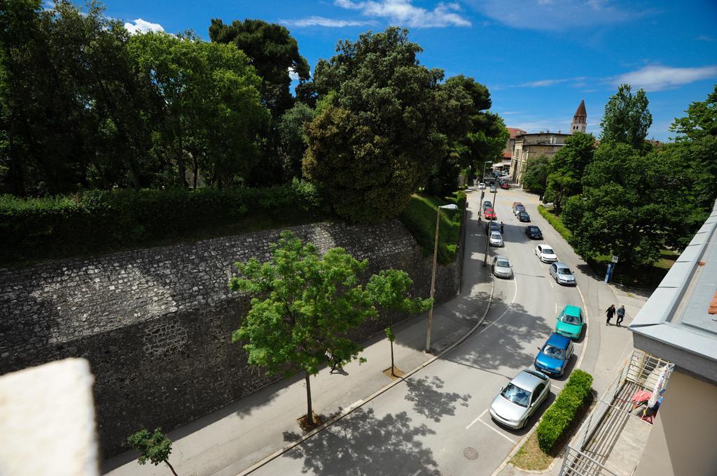 Ferienwohnung Feel Good Penthouse With Jacuzzi Zadar Exterior foto
